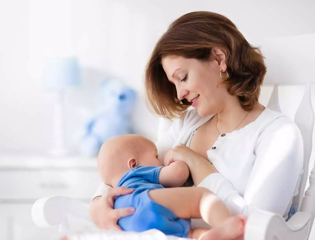 The Emotional Support You Get From A Breastfeeding Consultant